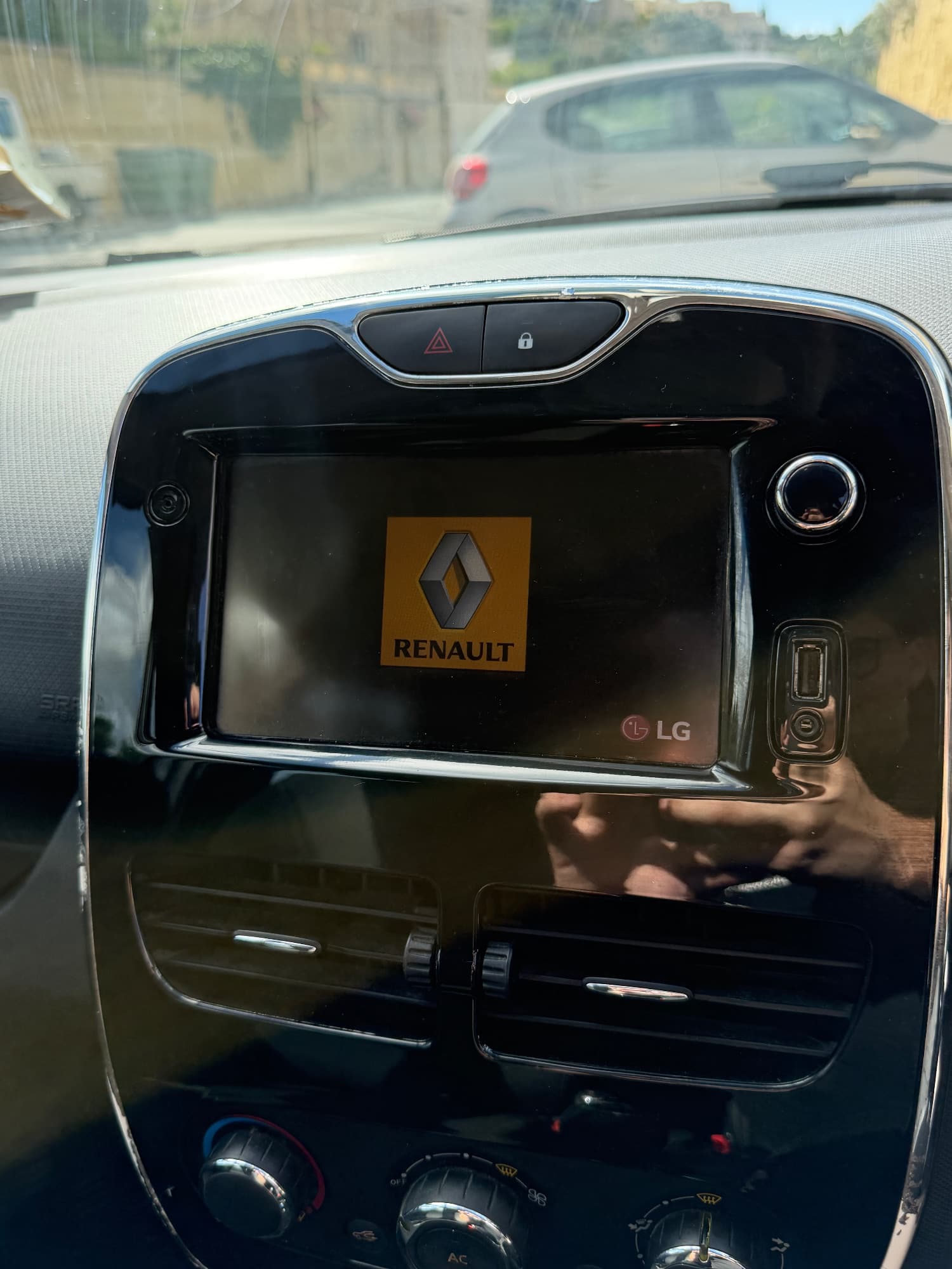 2014 Renault Clio IV 5