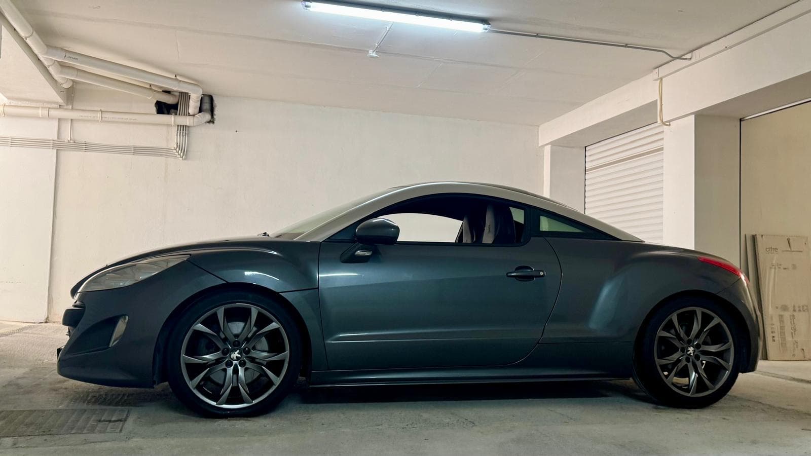 2010 Peugeot RCZ GT Black edition 2