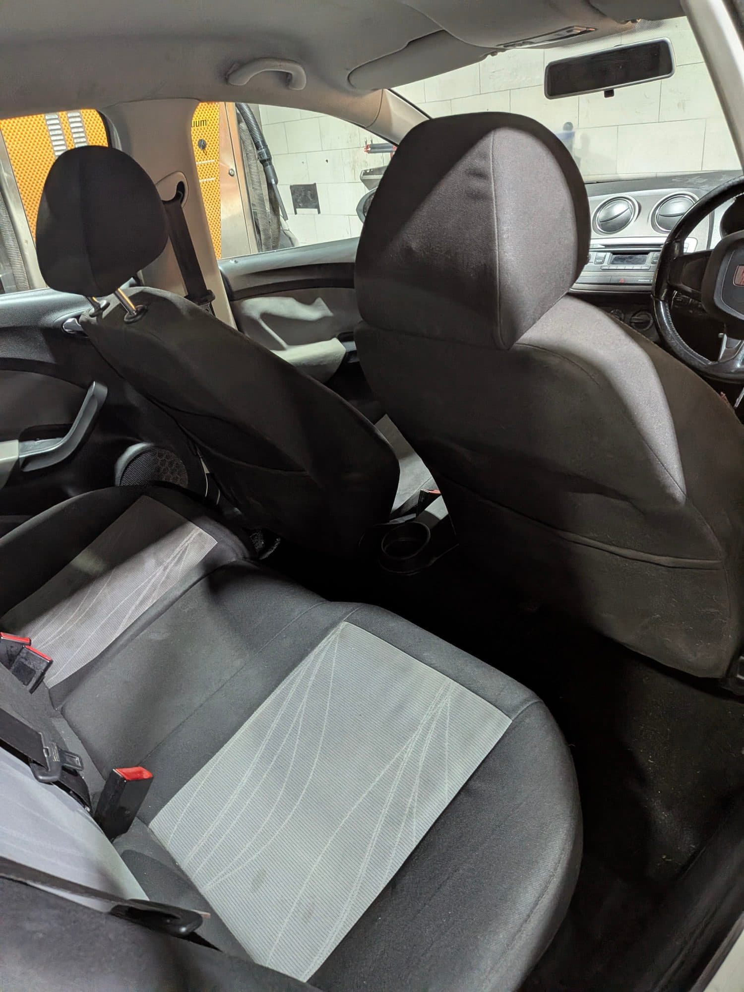 2013 SEAT Ibiza 3