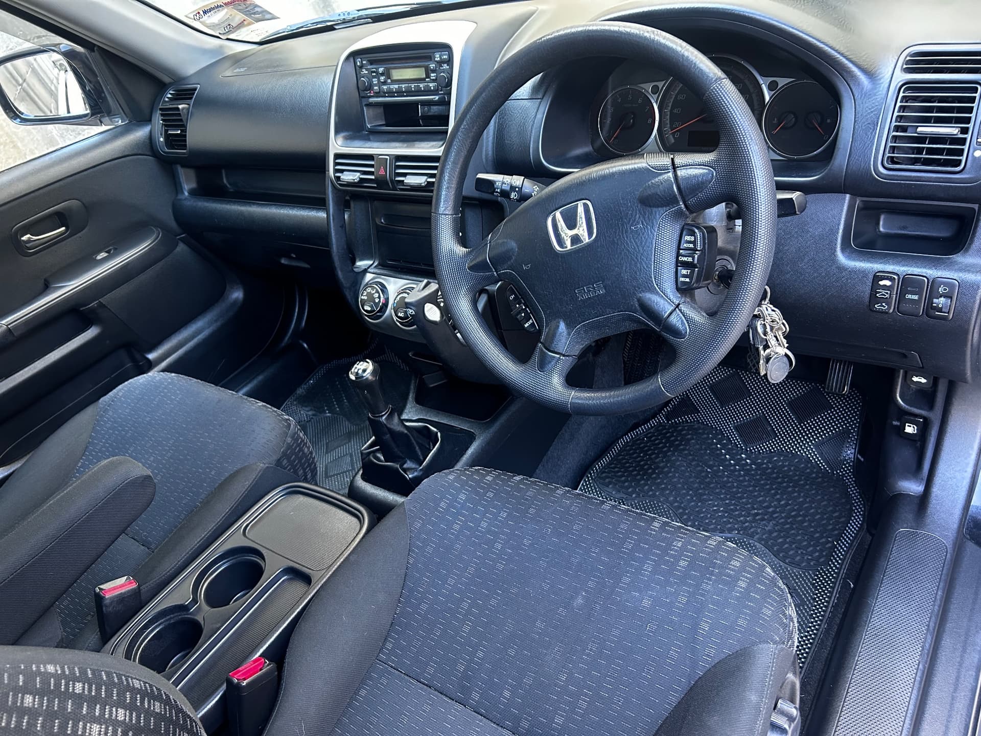 2005 Honda CR-V MPV Edition  6