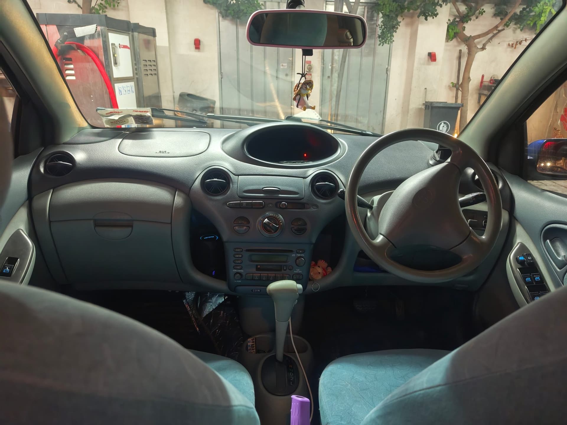 1999 Toyota Vitz RS 3