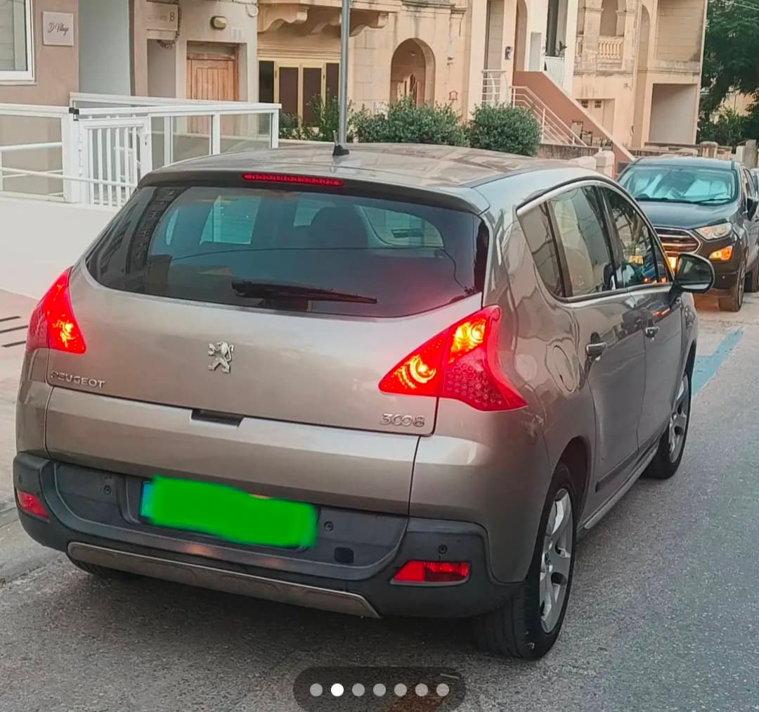2011 Peugeot 3008 2