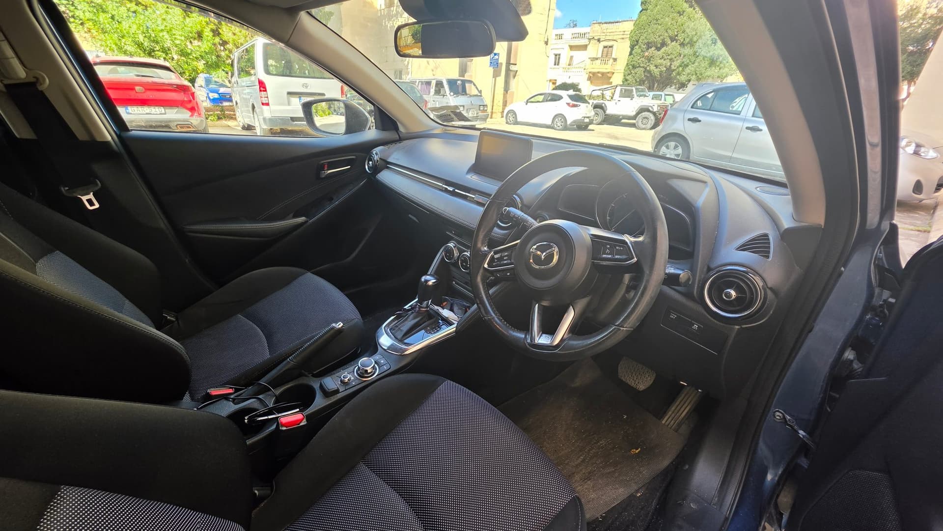 2017 Mazda Demio Skyactive D 8