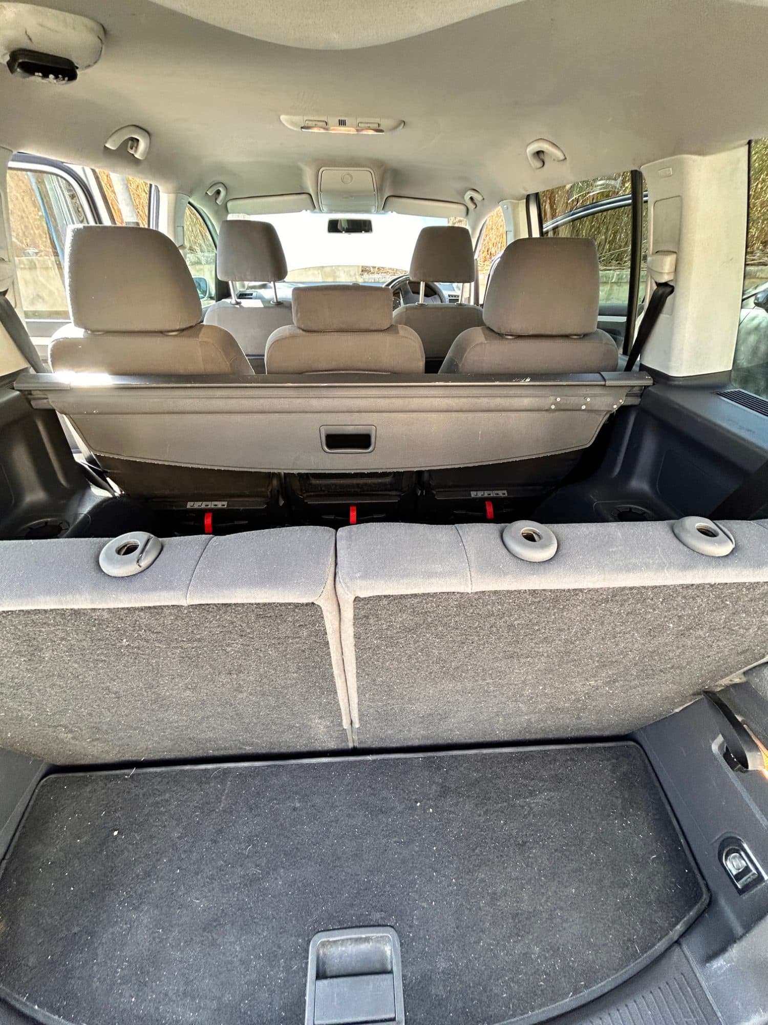 2009 Volkswagen Touran SE BlueMotion 1.9 TDI 8