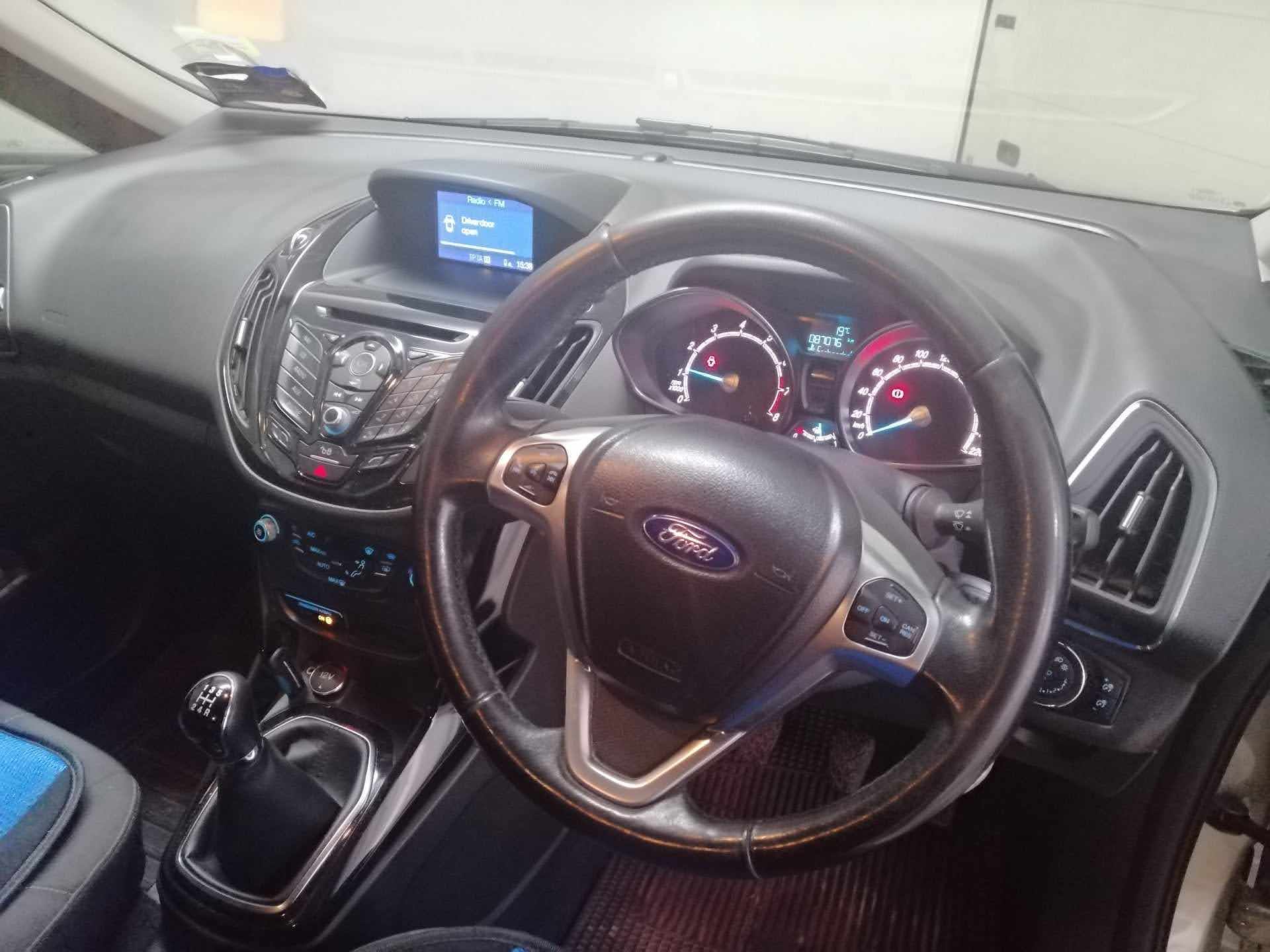 2015 Ford B-Max Titanium 4