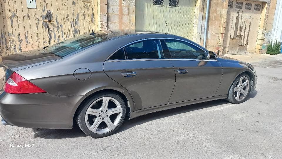 1999 Mercedes-Benz CLS CLS350 1