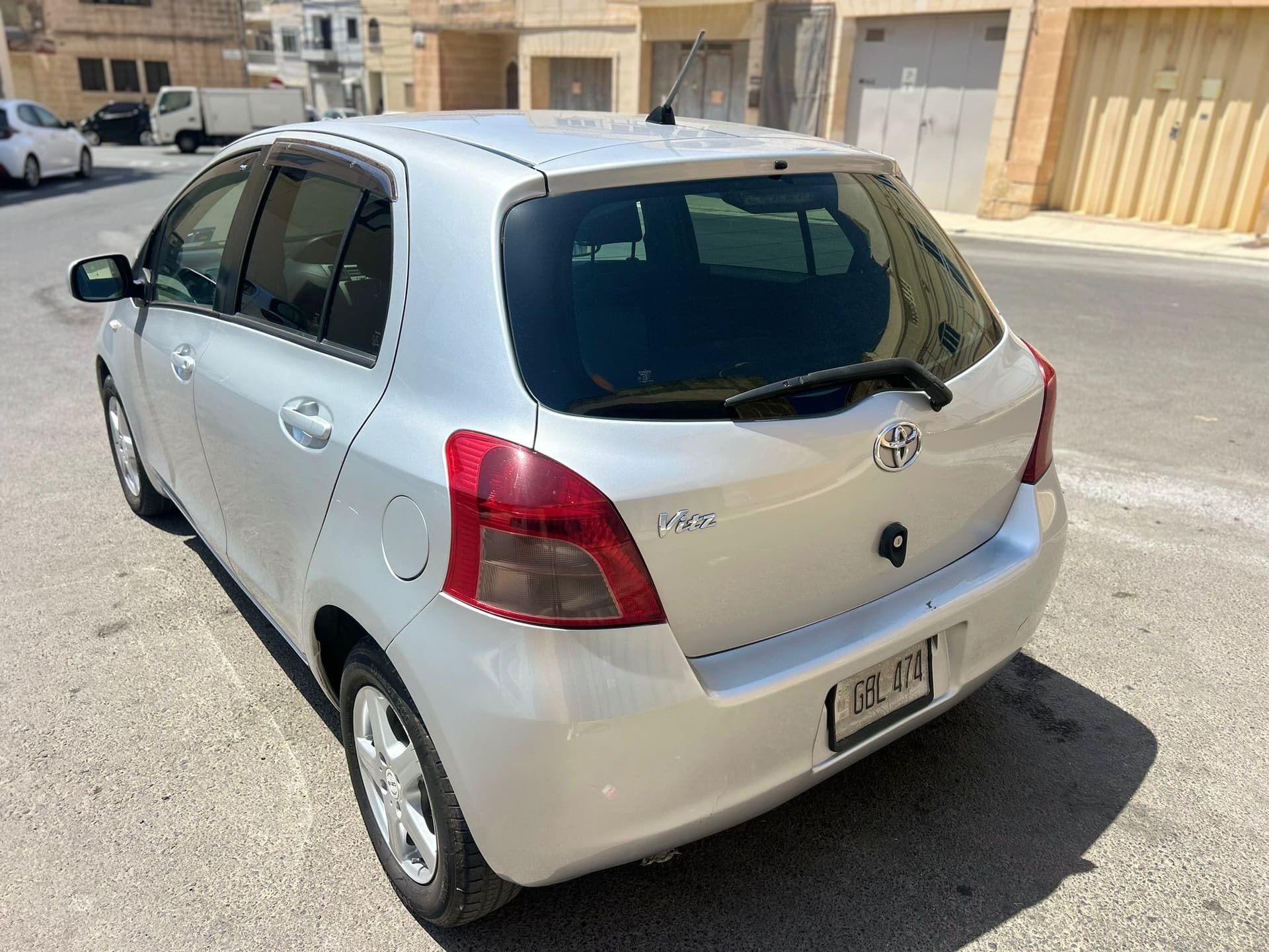2007 Toyota Vitz 5