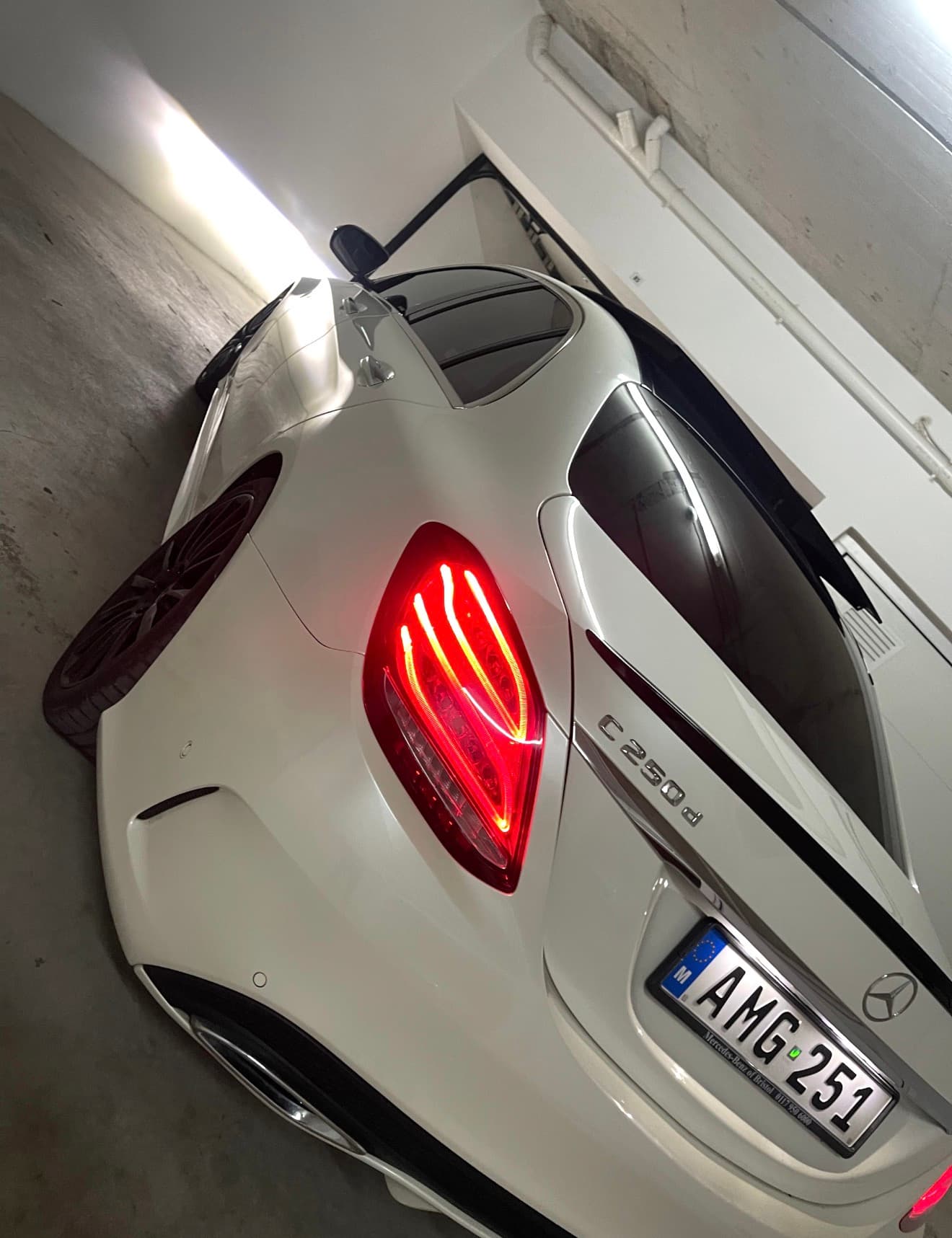 2016 Mercedes-Benz C Class AMG PREMIUM PLUS