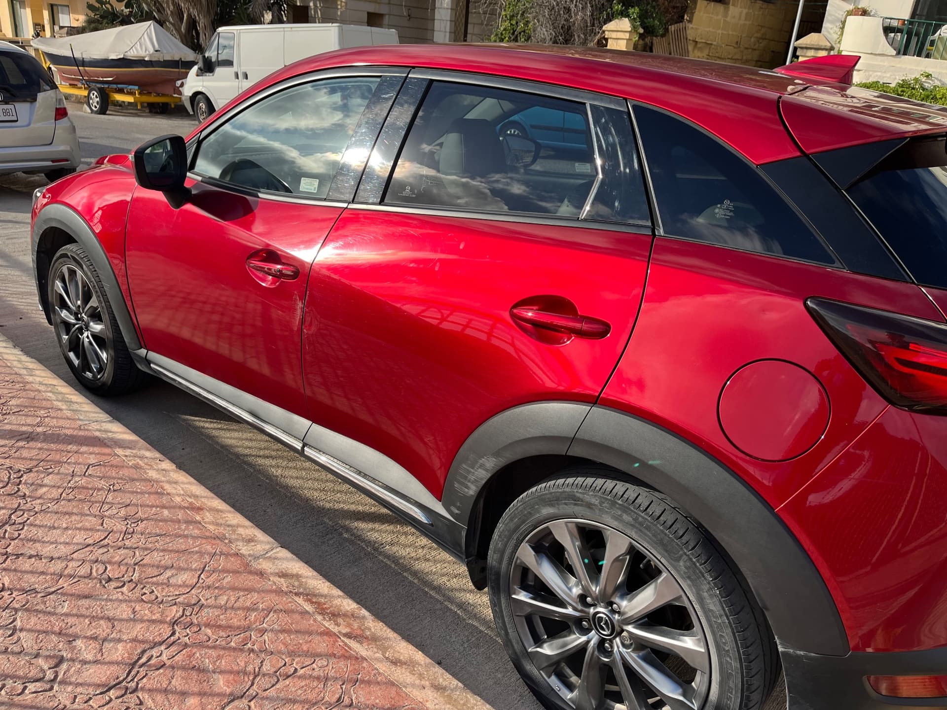 2018 Mazda CX-3 Fully loaded - Cream Leather - heads up display sport 3