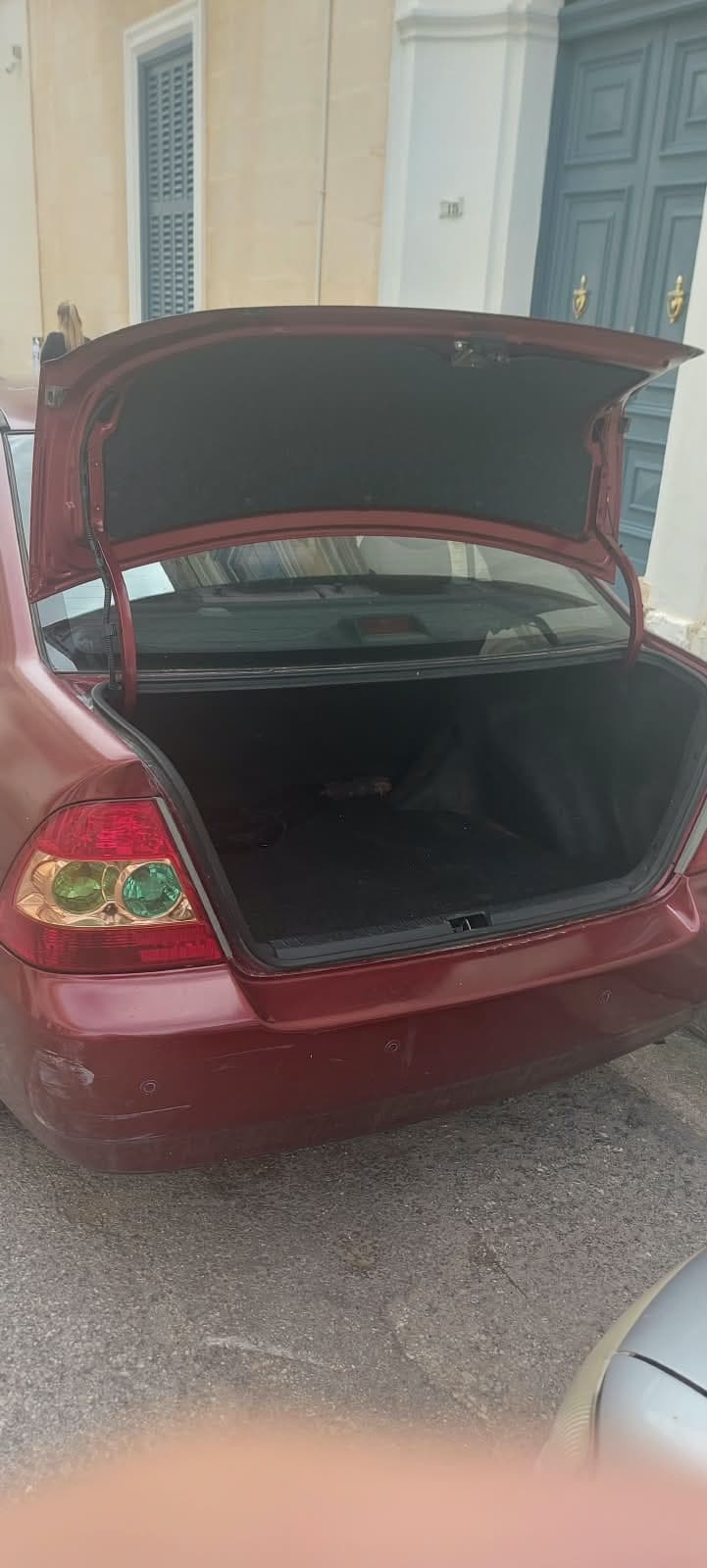 2005 Toyota Corolla 2