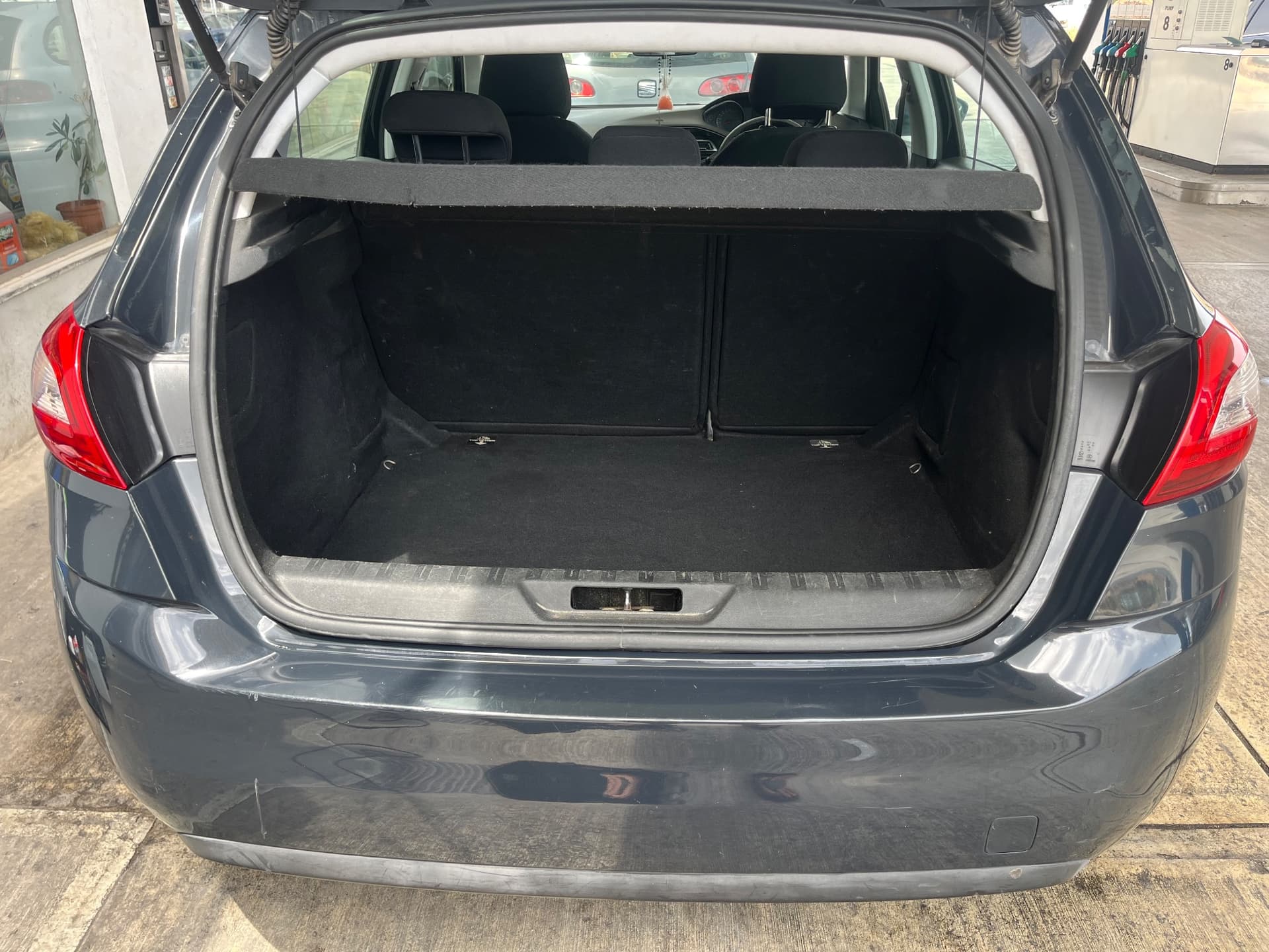 2015 Peugeot 308 6