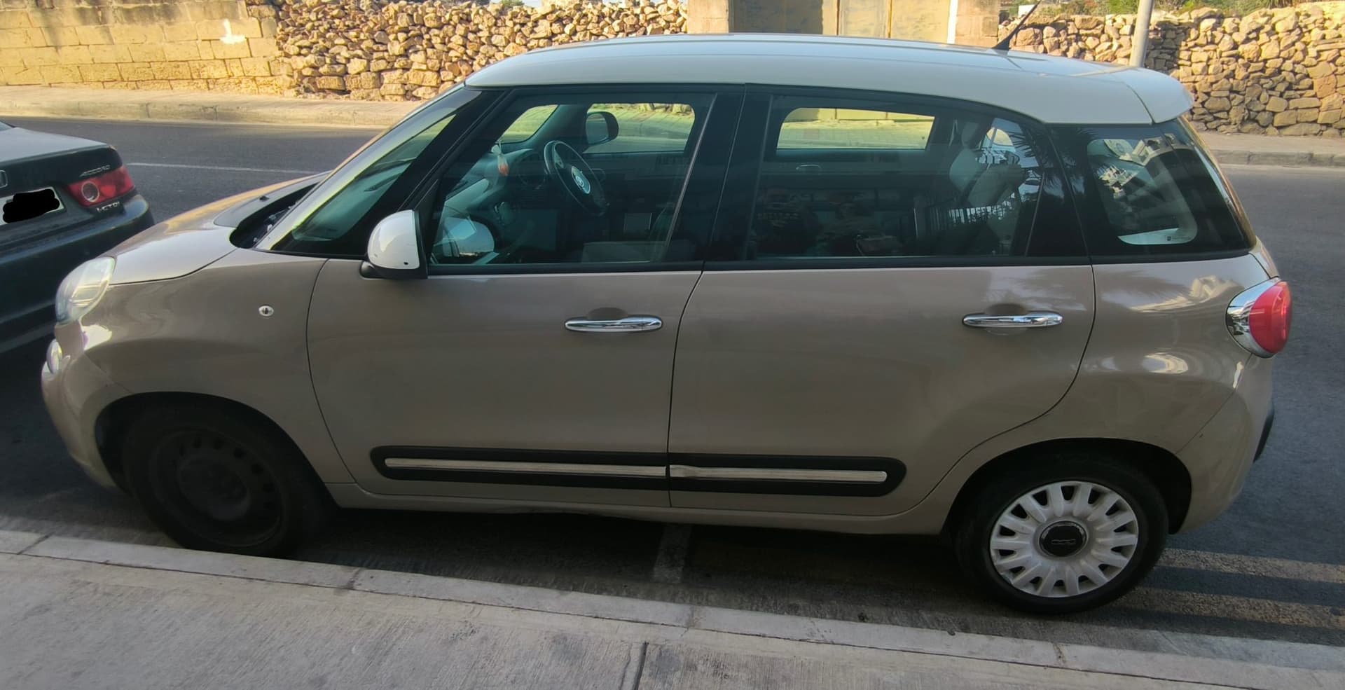 2014 Fiat 500L Lounge 2