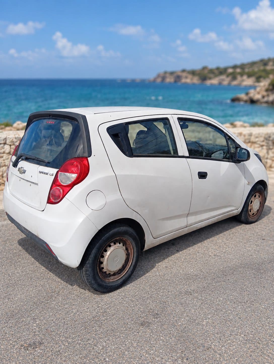 2014 Chevrolet Spark null 3