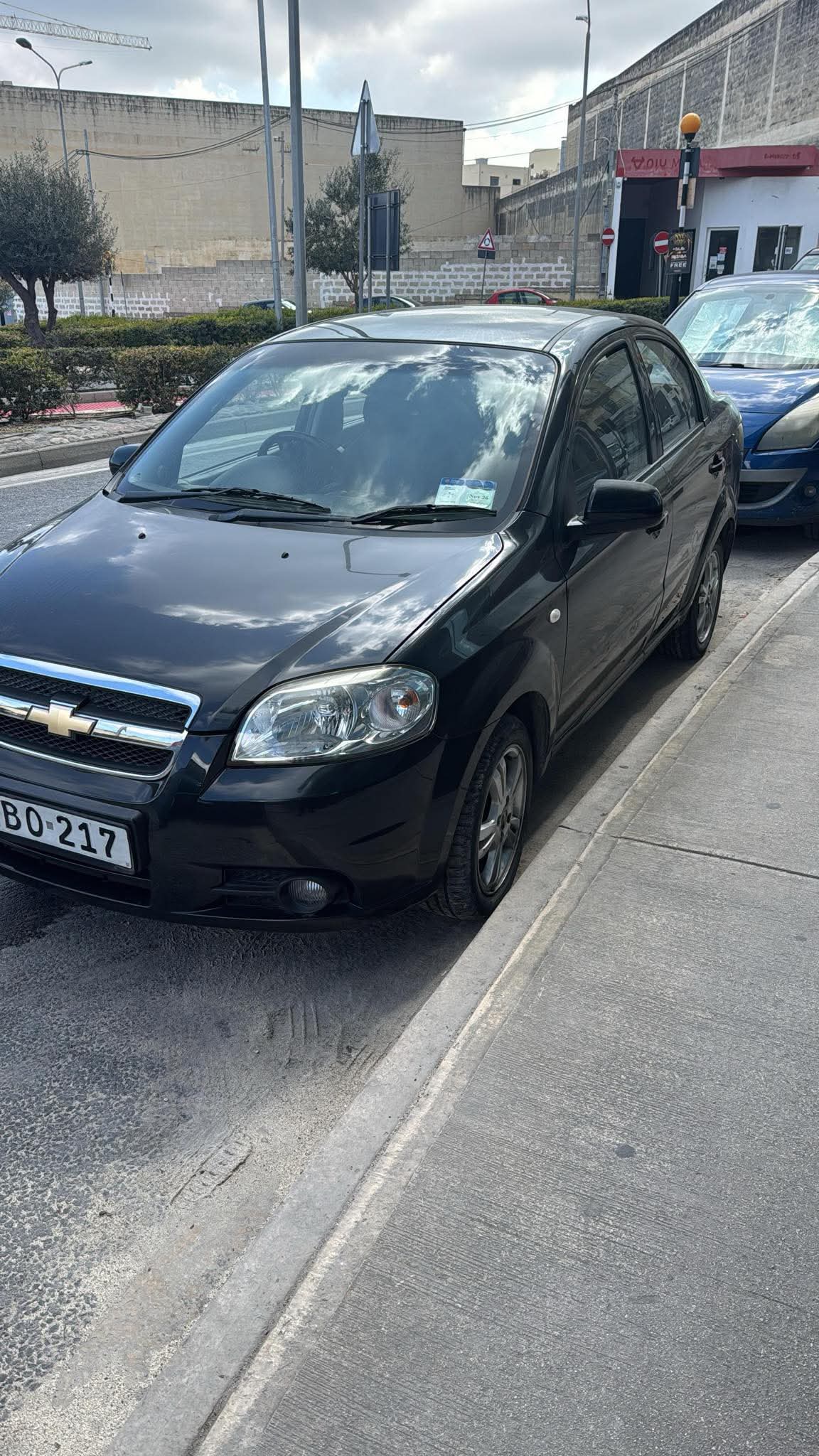 2013 Chevrolet Aveo null 3