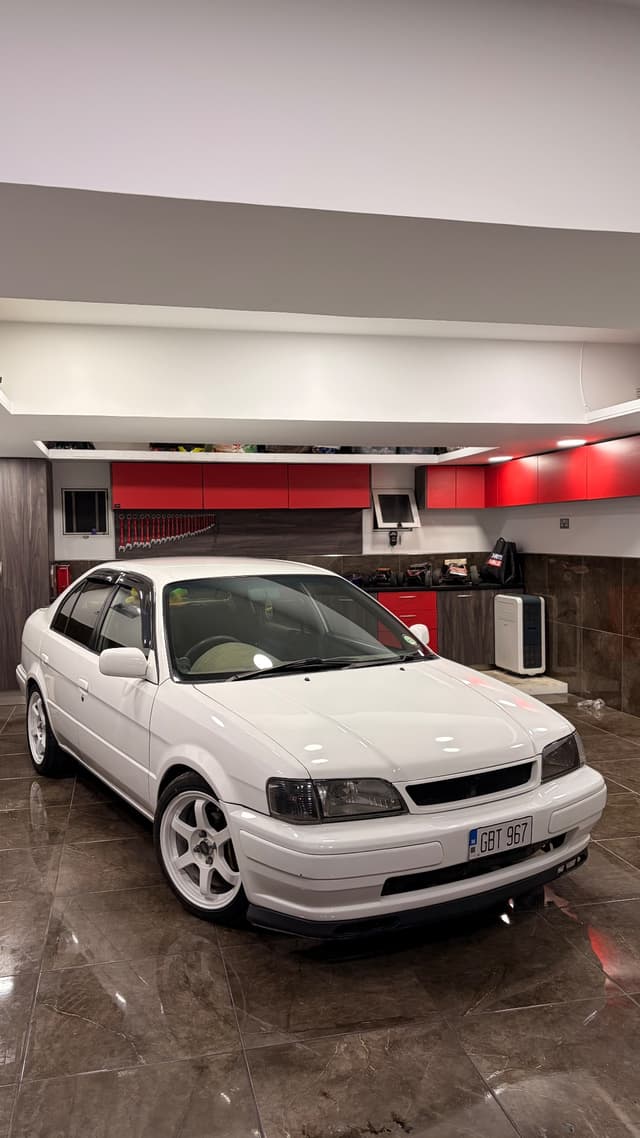 Toyota Starlet