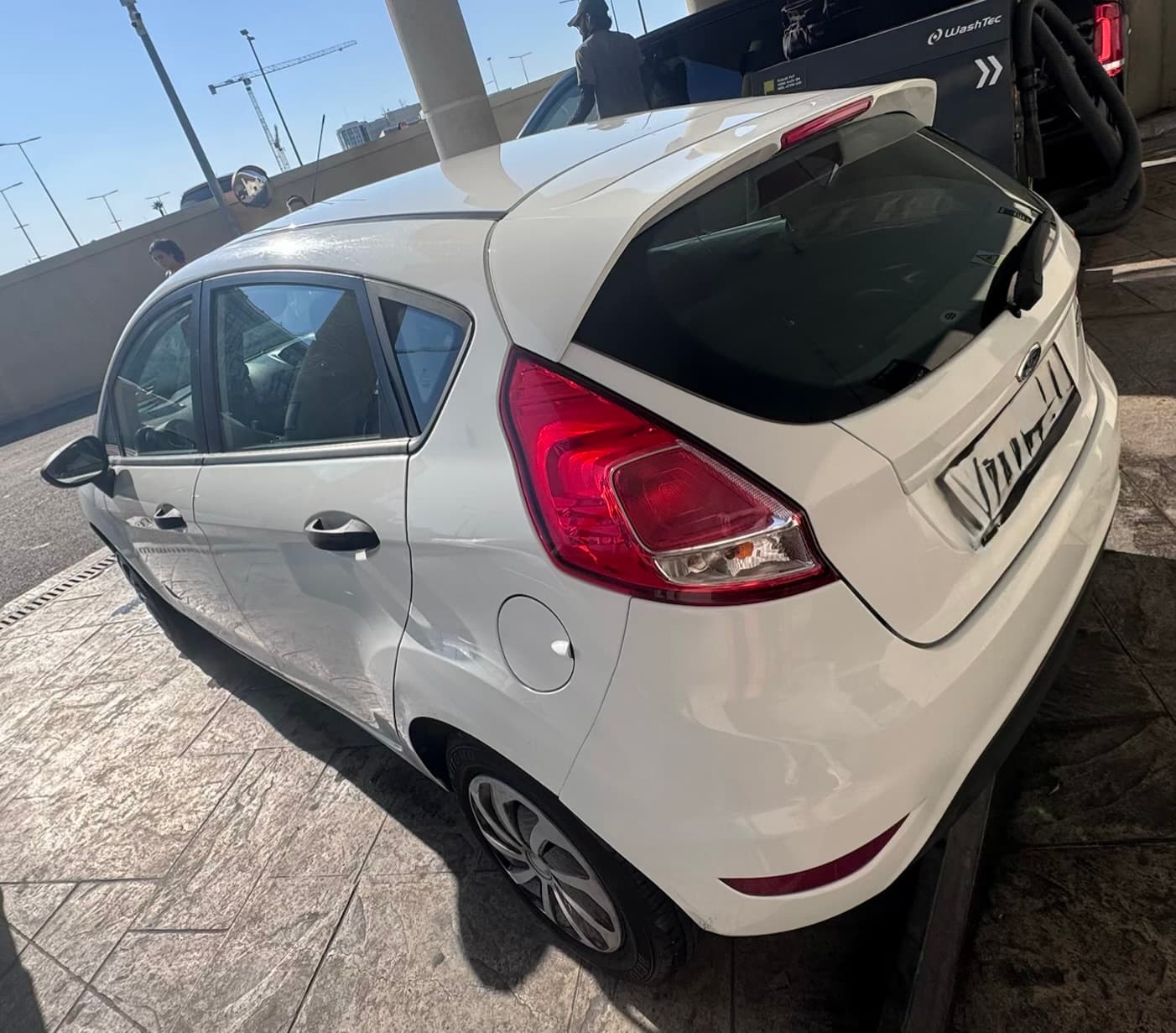 2013 Ford Fiesta 5