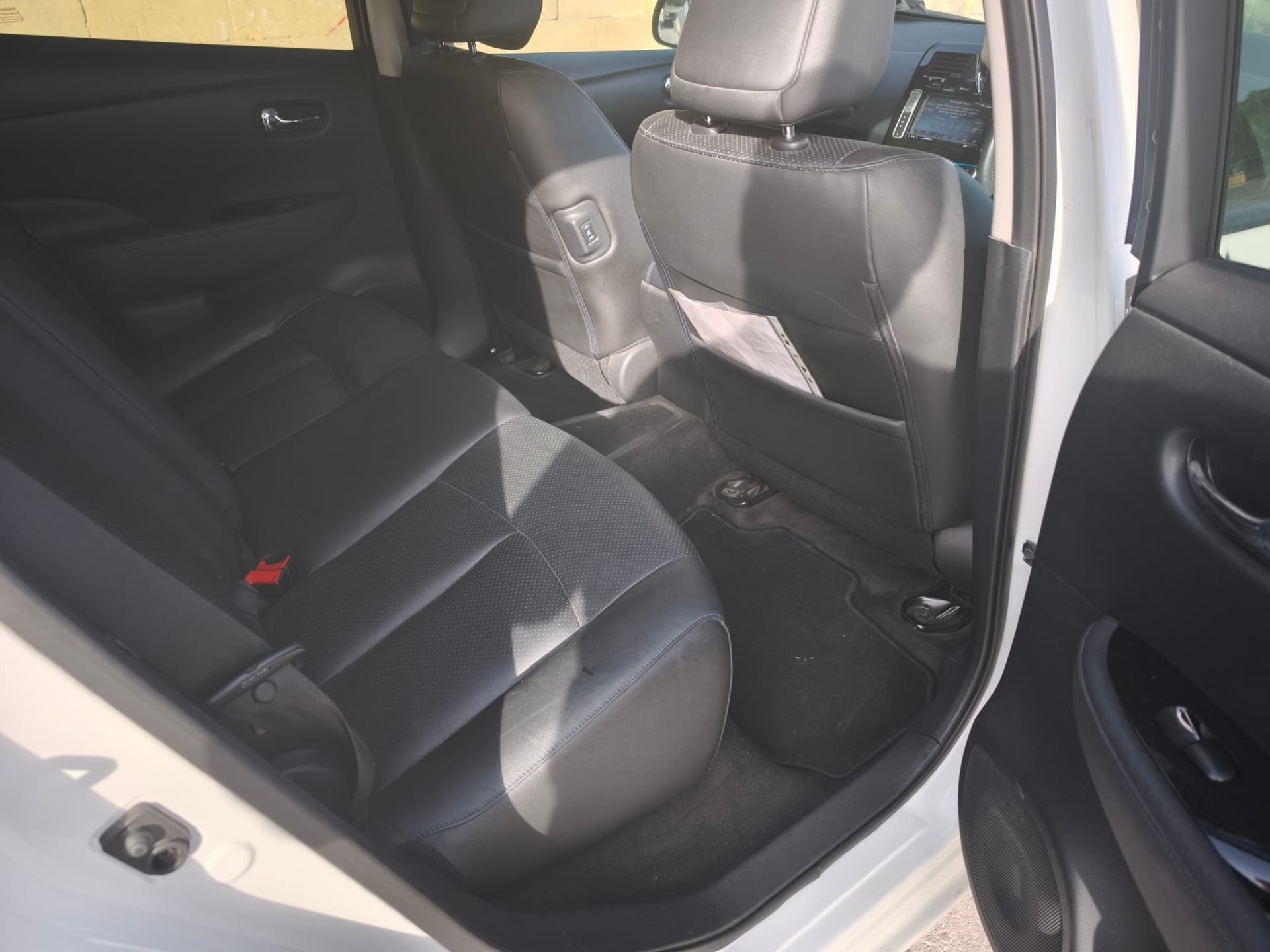 2017 Nissan Leaf Tekna 2