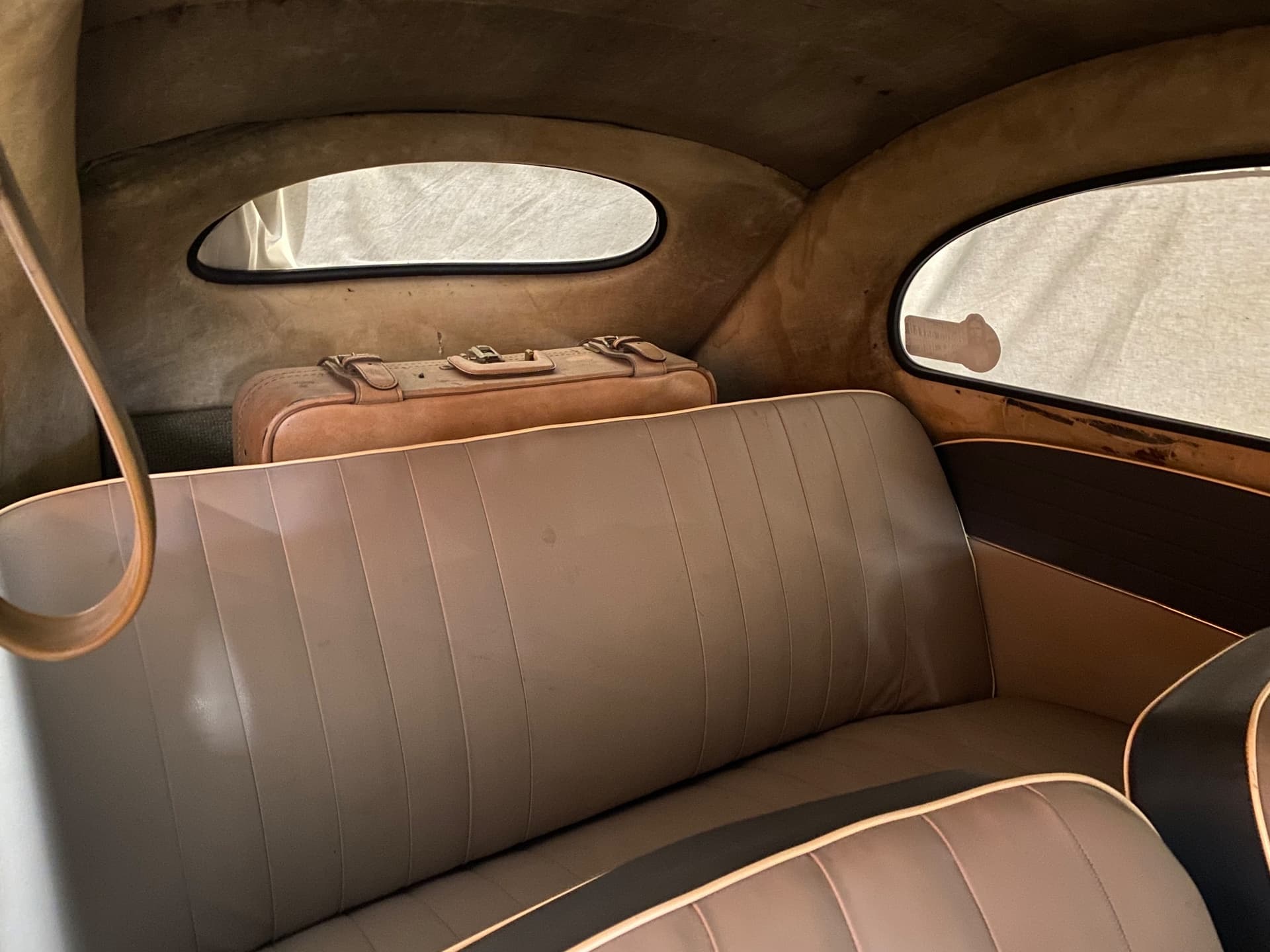 1956 Volkswagen Beetle Oval 4