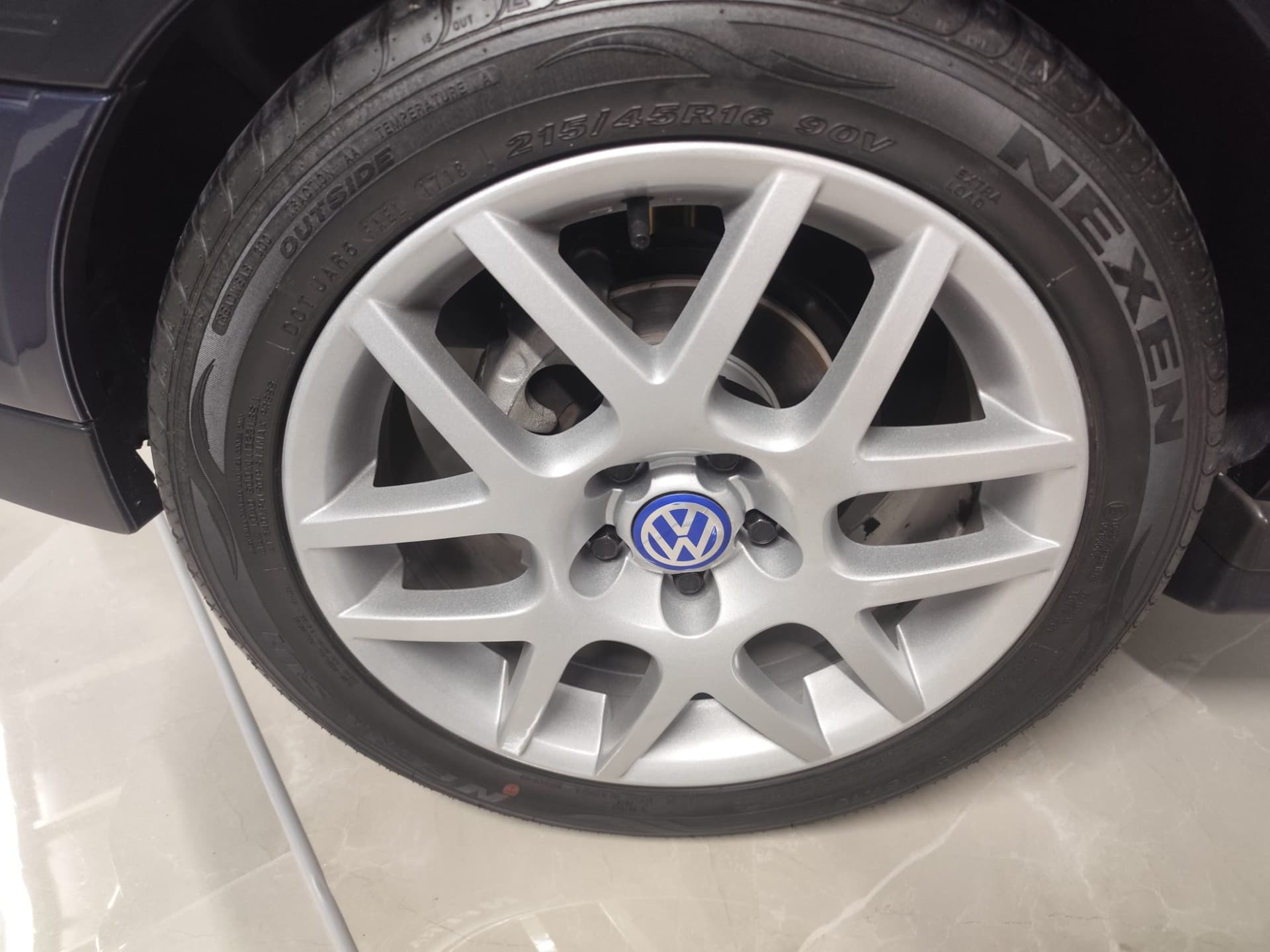 1995 Volkswagen Golf VR6 13