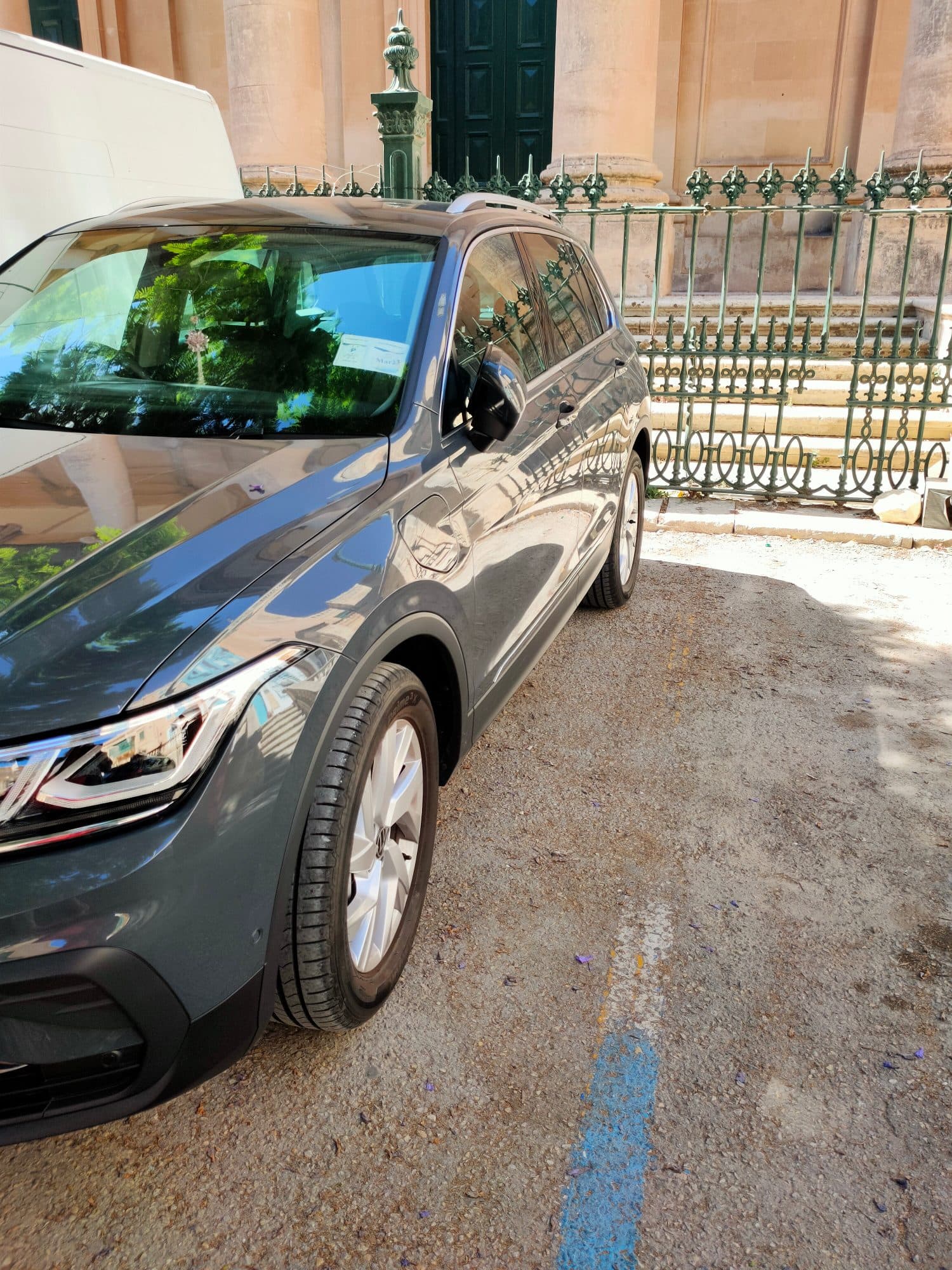 2022 Volkswagen Tiguan TSI eHybrid 3